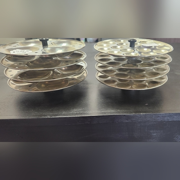 Set of two Idli trays - Picture 1 of 1